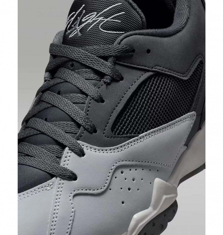 Кросівки чоловічі Air Jordan 7 Rm HQ3950-001_image_7