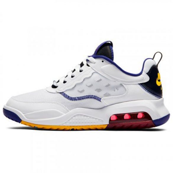 Чоловічі кросівки Jordan Max 200 CD6105-110