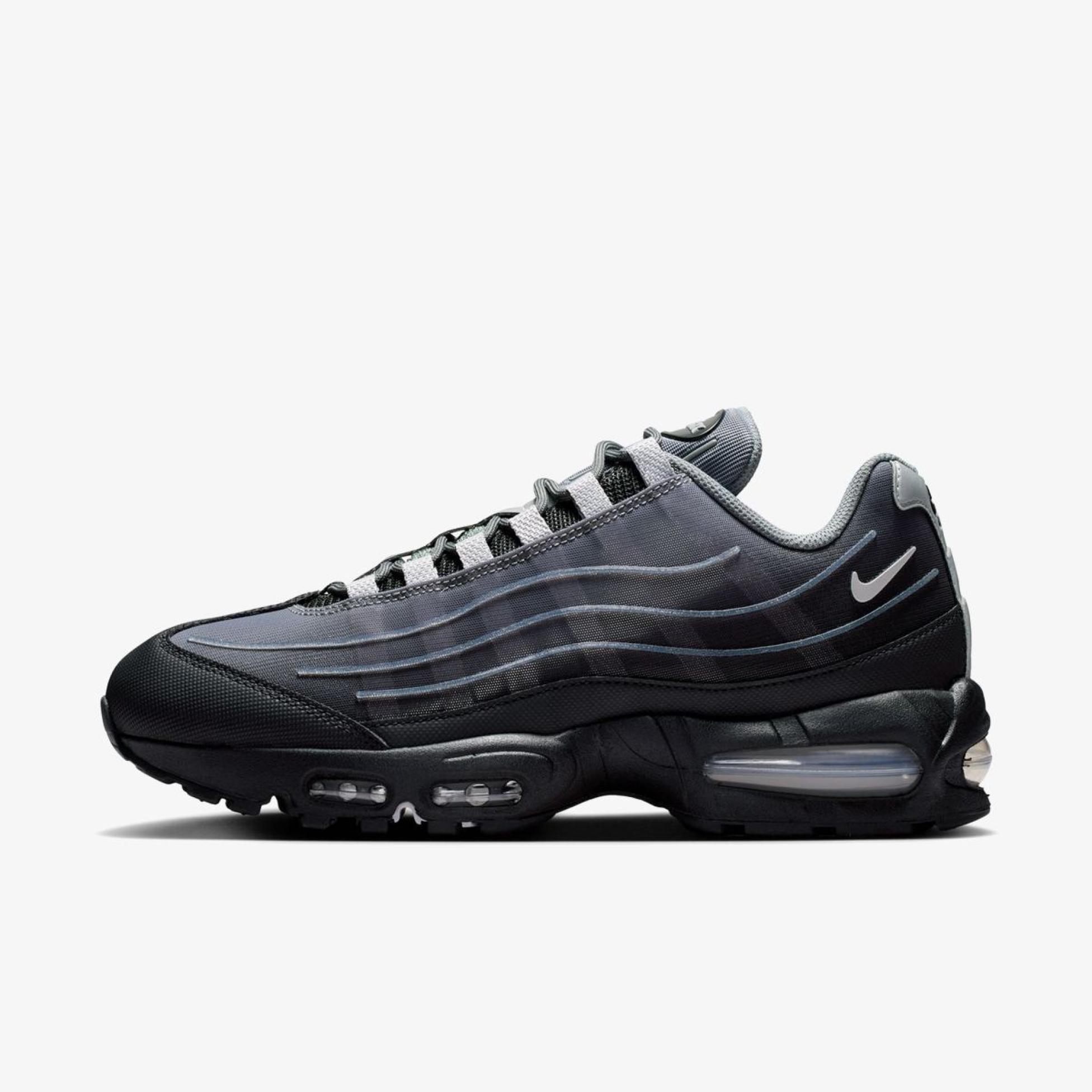 Чоловічі кросівки NIKE AIR MAX 95 BB TECH IH7853-001