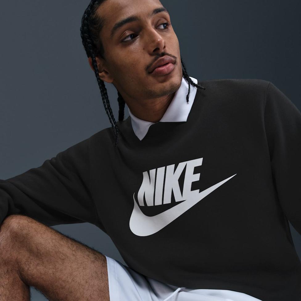 Чоловічий світшот Nike M NK CLUB BB GFX CREW FN3890-010_image_3
