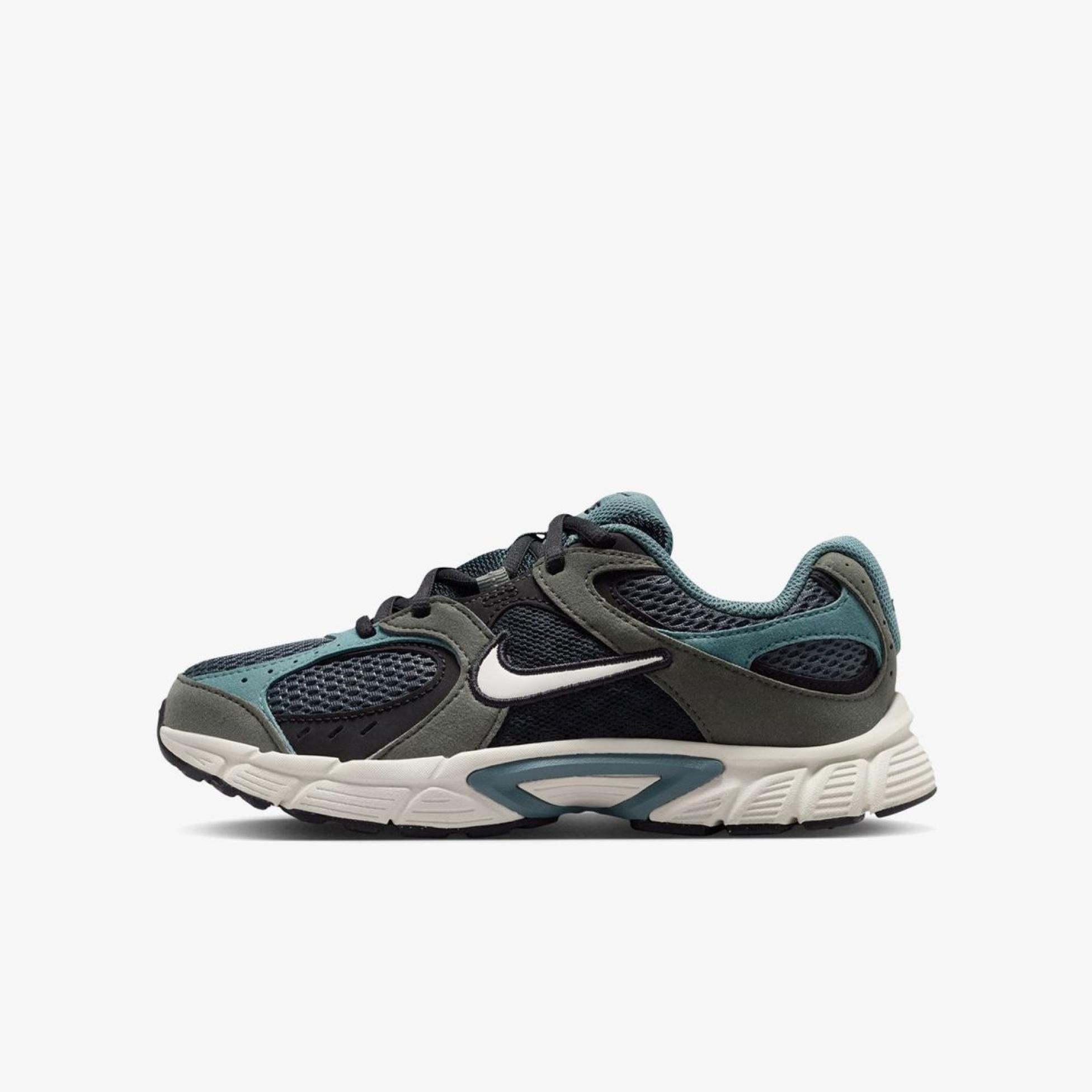 Дитячі кросівки NIKE V5 RNR SUEDE (GS) IO1644-003