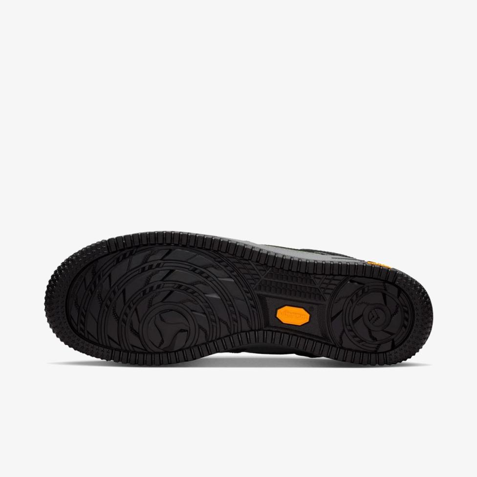 Чоловічі кросівки NIKE AIR FORCE 1 '07 LX VIBRAM IH1943-001