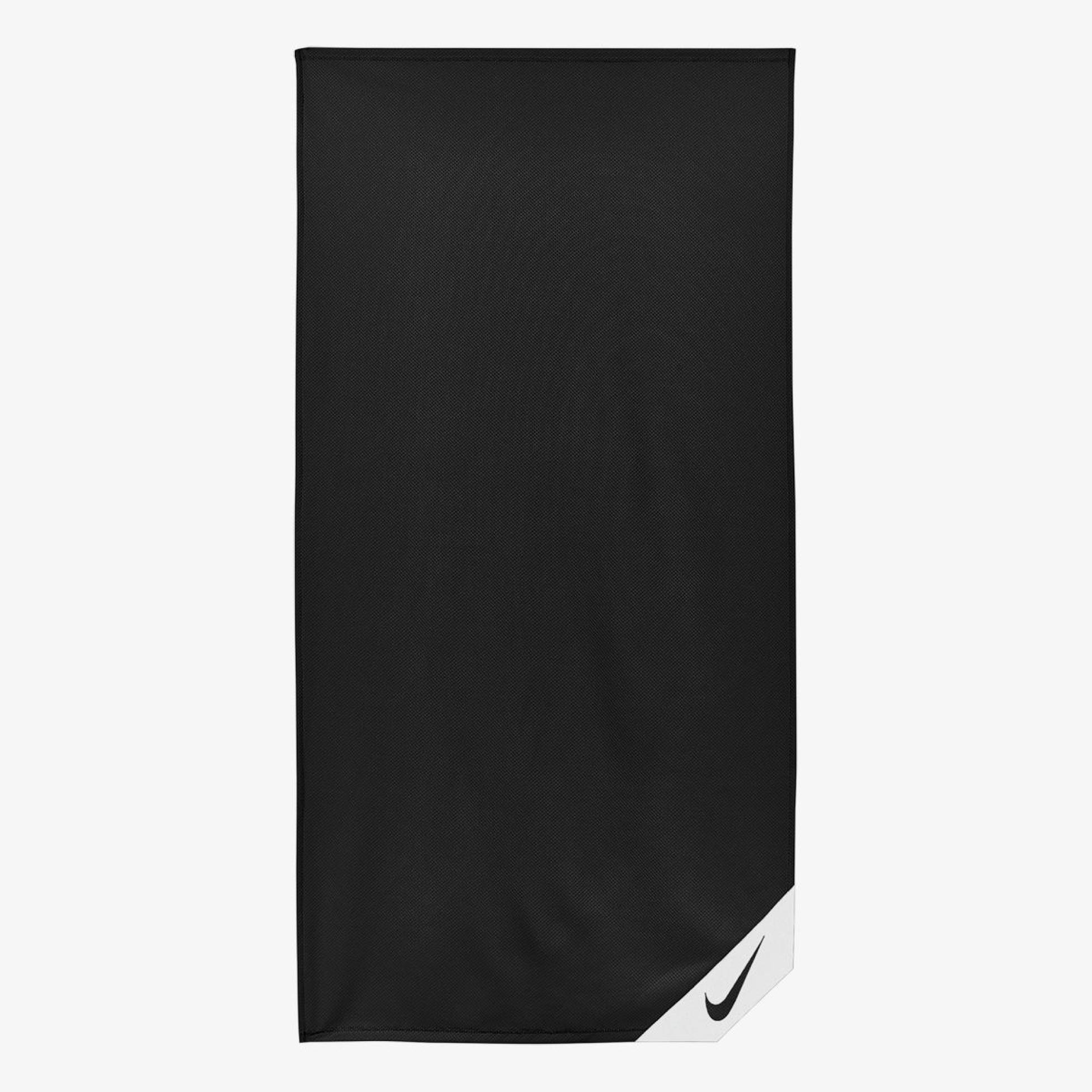 Полотенце маленькое (тренинг) NIKE COOLING TOWEL SMALL BLACK/WHITE NS N.000.0005.010.NS