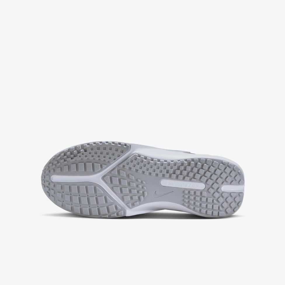 Дитячі кросівки NIKE SONIC FLY (GS) FZ0017-001