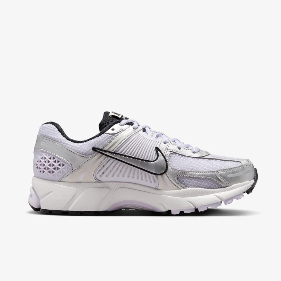 Женские кроссовки NIKE W ZOOM VOMERO 5 M IB7253-500_image_3