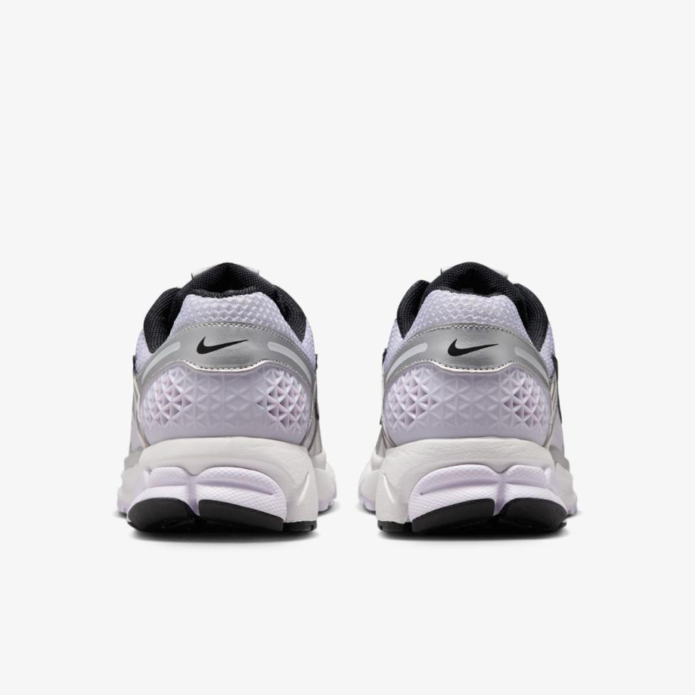 Женские кроссовки NIKE W ZOOM VOMERO 5 M IB7253-500_image_6