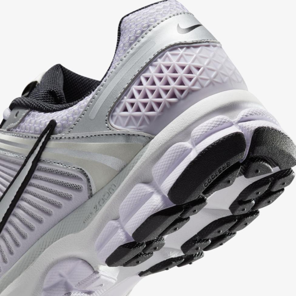 Женские кроссовки NIKE W ZOOM VOMERO 5 M IB7253-500_image_8