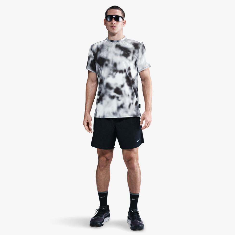 Мужская футболка NIKE M NK DFADV RD BREATHE SS TOP HJ4148-010_image_4