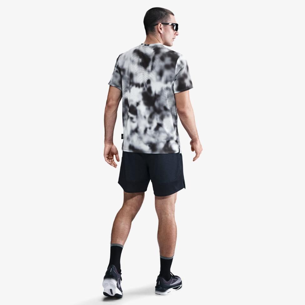 Мужская футболка NIKE M NK DFADV RD BREATHE SS TOP HJ4148-010_image_5