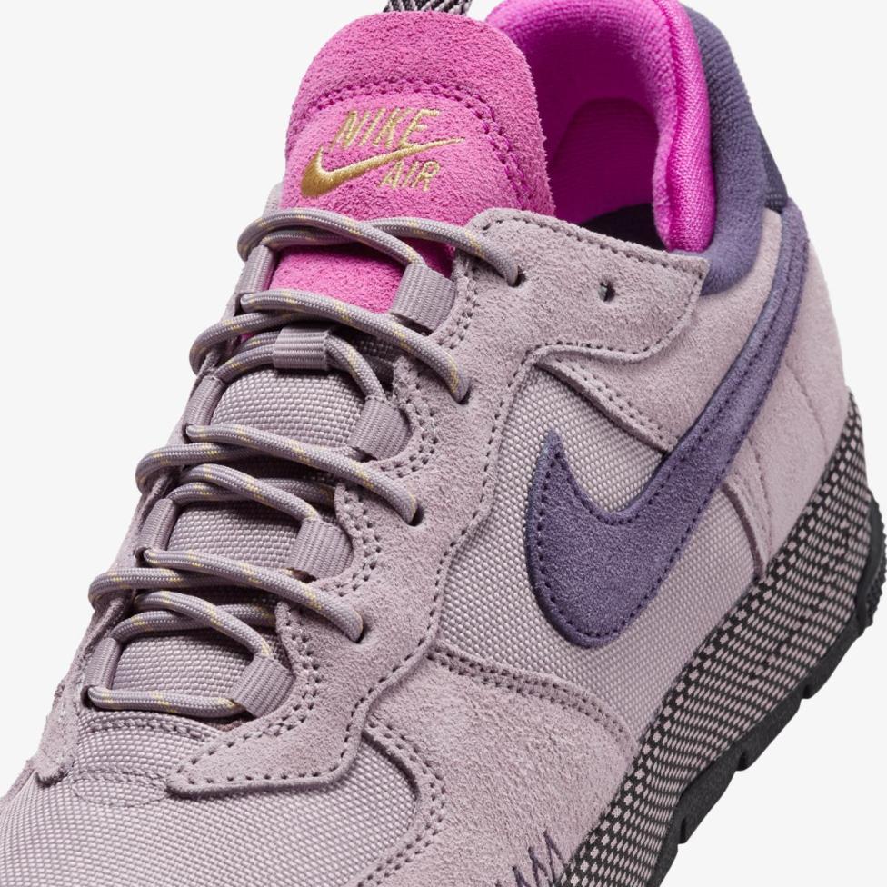 Женские кроссовки NIKE W AIR FORCE 1 WILD FZ2600-200_image_7