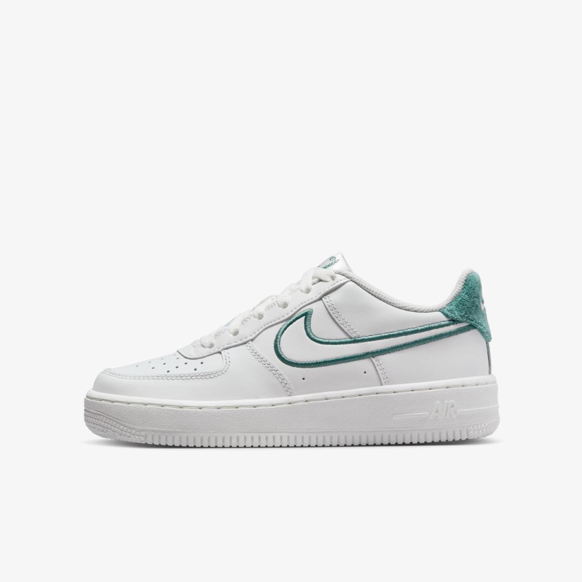 Дитячі кросівки NIKE AIR FORCE 1 LV8 3 (GS) FZ2008-100