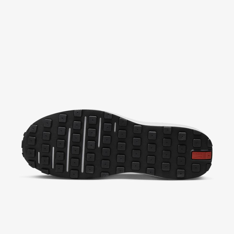 Чоловічі кросівки NIKE WAFFLE ONE DA7995-104