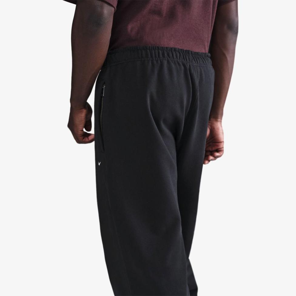 Чоловічі штани NIKE M NL SOLO SWSH BB CF PANT HV1088-010